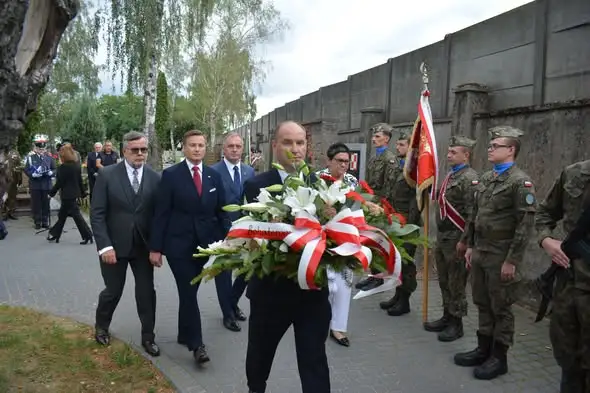 Wrześniowe obchody w Łasku: Pamięć o bohaterach 1939 roku