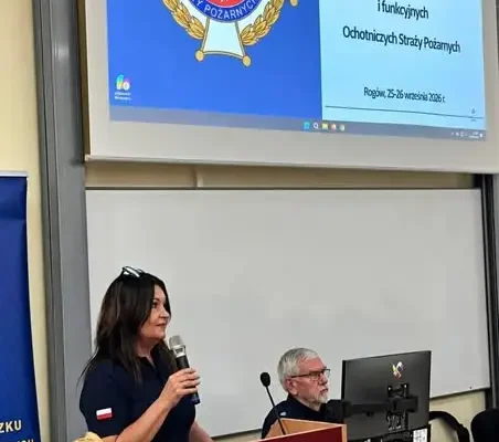Druhowie z OSP Sędziejowice na szkoleniu komendantów gminnych w Rogowie